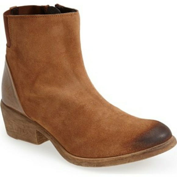 Matisse Shoes - Final Reduction Matisse Leather/Suede Butch Bootie